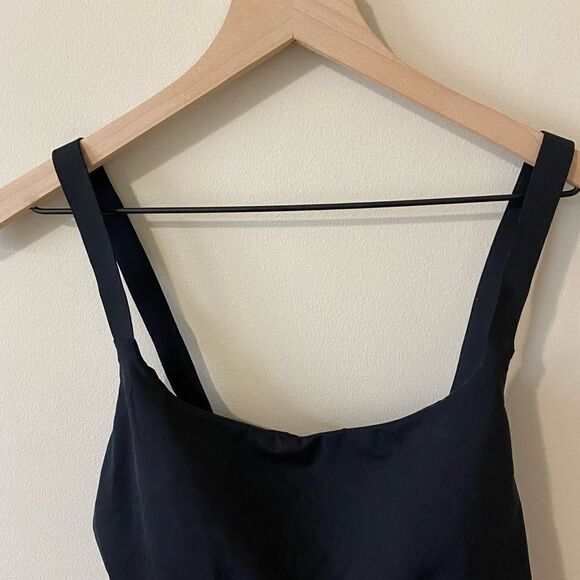 Athleta Hermosa One Piece Swimsuit - Picture 6 of 12